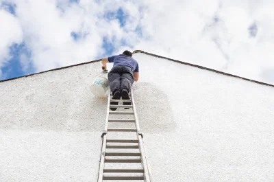 Peinture extérieure à la Clotte — façades et ravalement